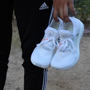 Adidas pureboost / white